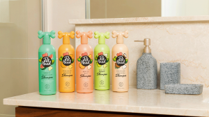 SHAMPOOS AND SPRAYS